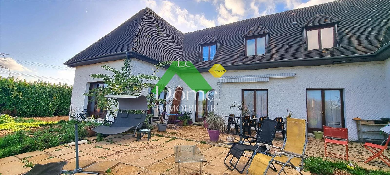Maison 223m² — Arronville