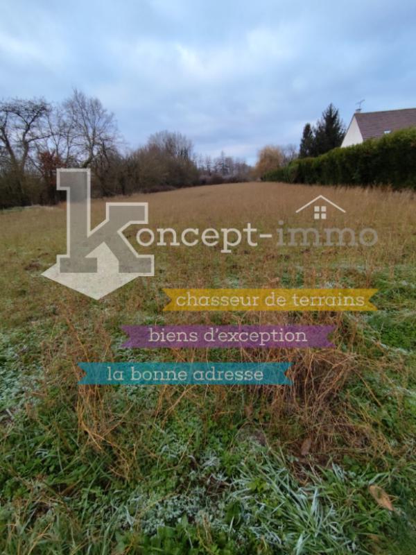 PROCHE TILLE - BEAU TERRAIN