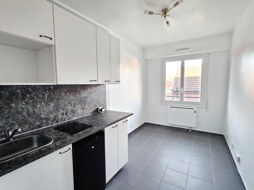 Appartement Compiegne 1 pièce(s) 14 m2