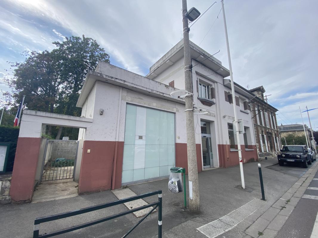 IMMEUBLE DE RAPPORT CENTRE VILLE MARGNY LES COMPIÈGNE