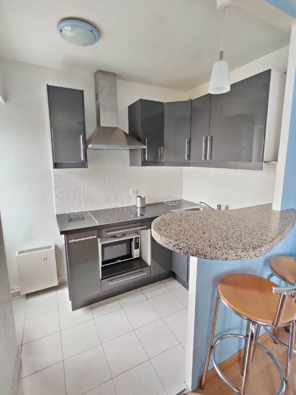 Appartement Compiegne 1 pièce(s) 27.15 m2 - Miniature 5