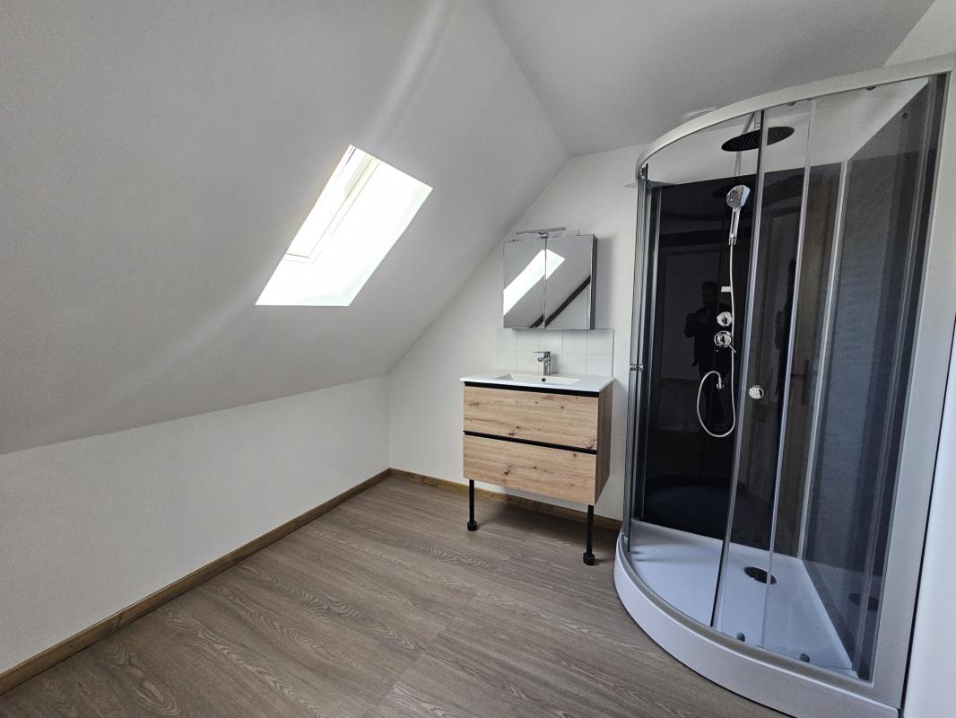 APPARTEMENT T3 58 m2 (94 m2 au sol) RESSONS SUR MATZ - Miniature 10