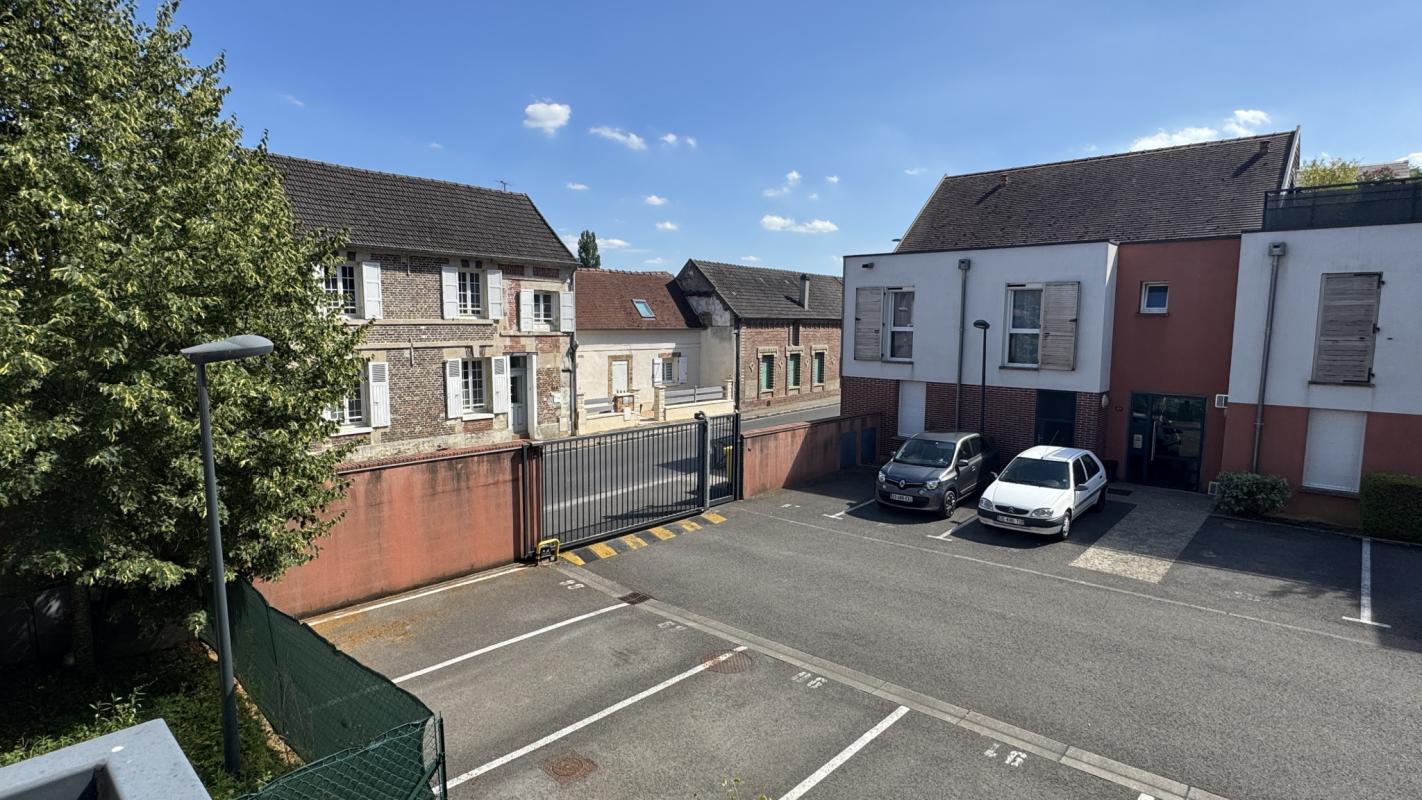 JAUX APPARTEMENT STUDIO 32,45