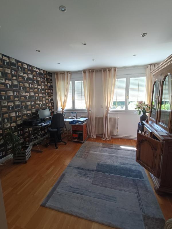 DOMAINE DE RIMBERLIEU PROPRIETE D EXCEPTION DE 210 M2 - Miniature 12