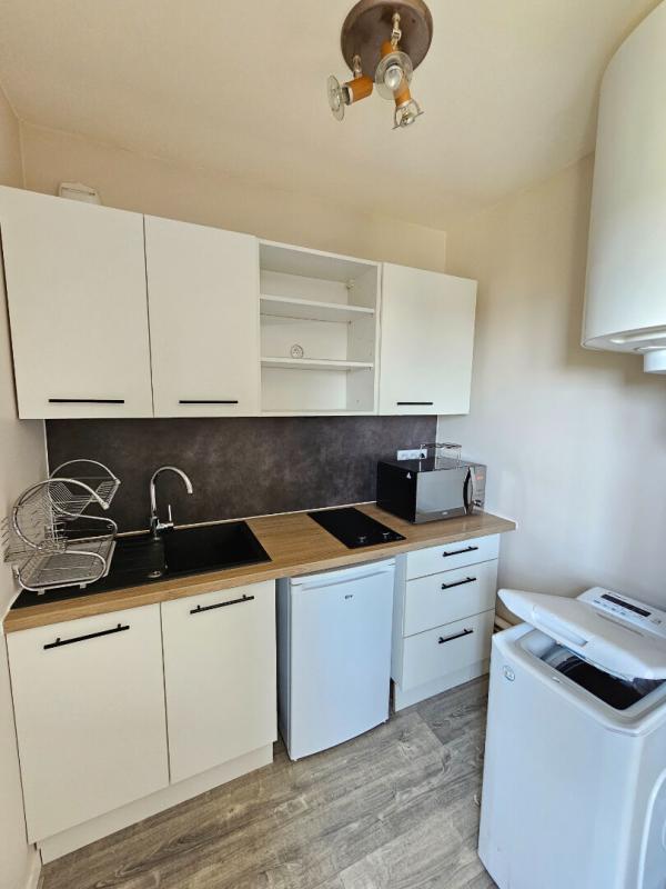 Appartement Compiegne 1 pièce(s) 24.47 m2 - Miniature 4