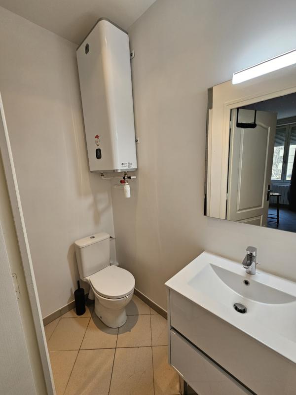 Appartement T1 Compiègne centre 22,90 m2 - Miniature 5