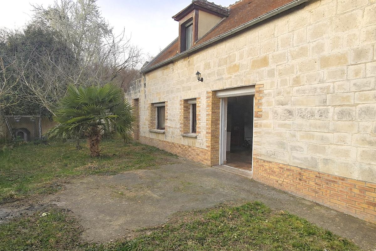 MAISON EN PIERRE + DEPENDANCE de 90m²