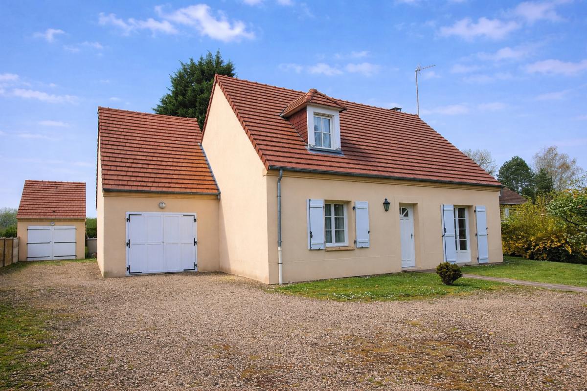 MAISON FAMILIALE de 120M²