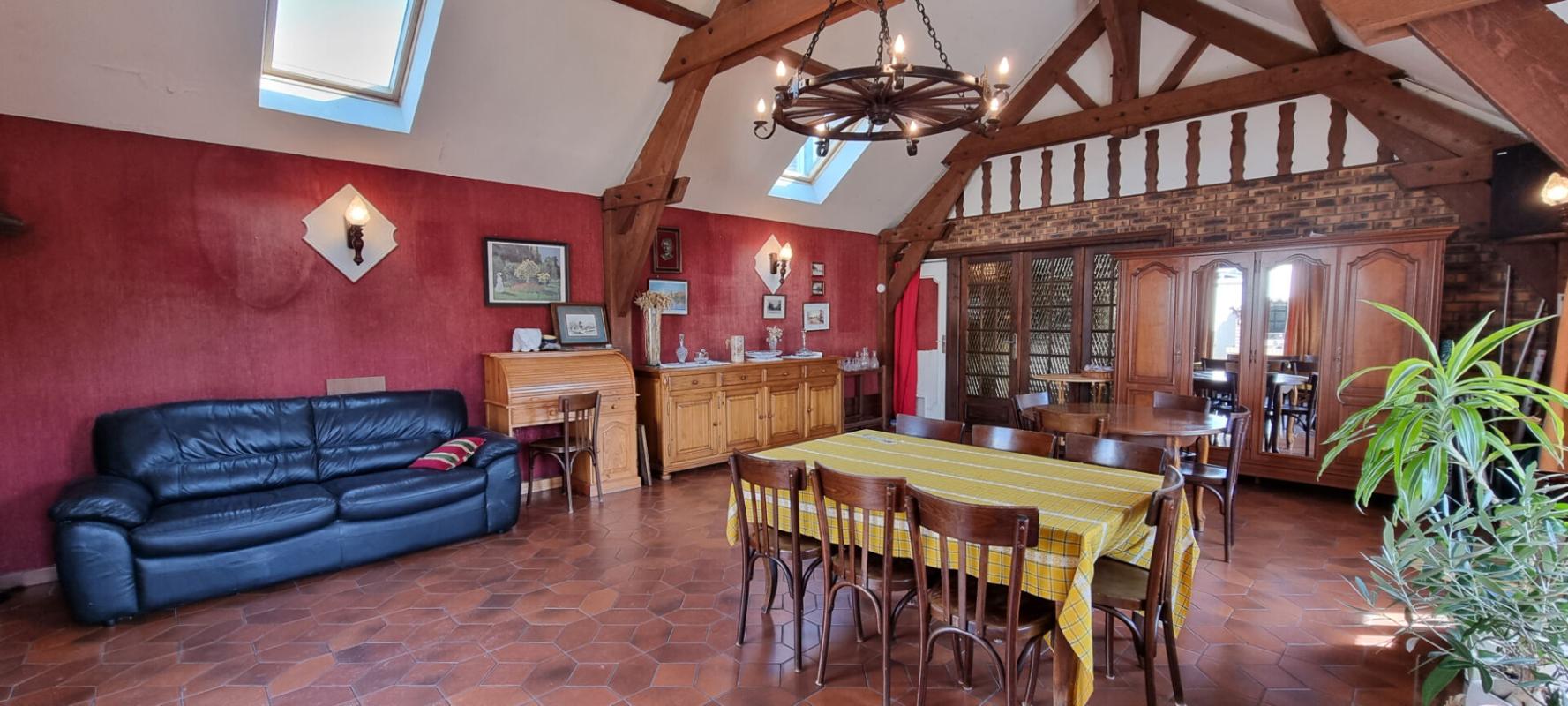 DU POTENTIEL POUR CETTE MAISON - Miniature 6