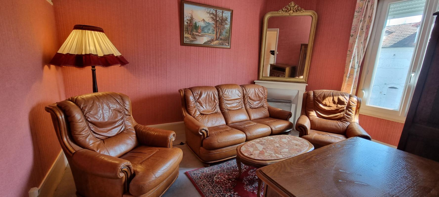 DU POTENTIEL POUR CETTE MAISON - Miniature 7