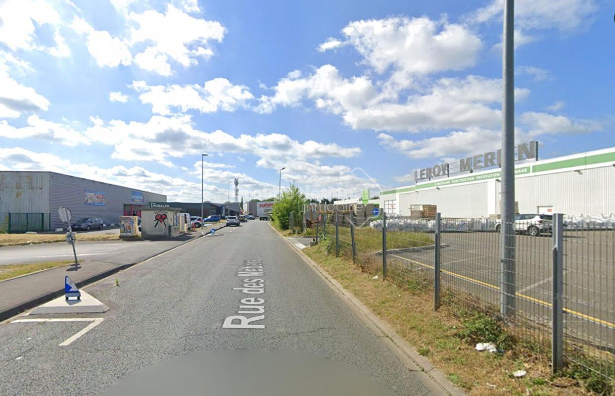 Local commercial à JAUX