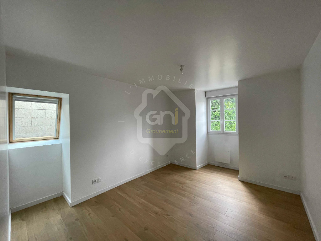 Appartement T3 Pierrefonds - Centre Bourg - Miniature 2