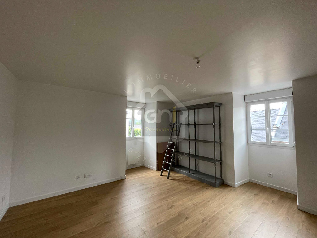 Appartement T3 Pierrefonds - Centre Bourg - Miniature 5