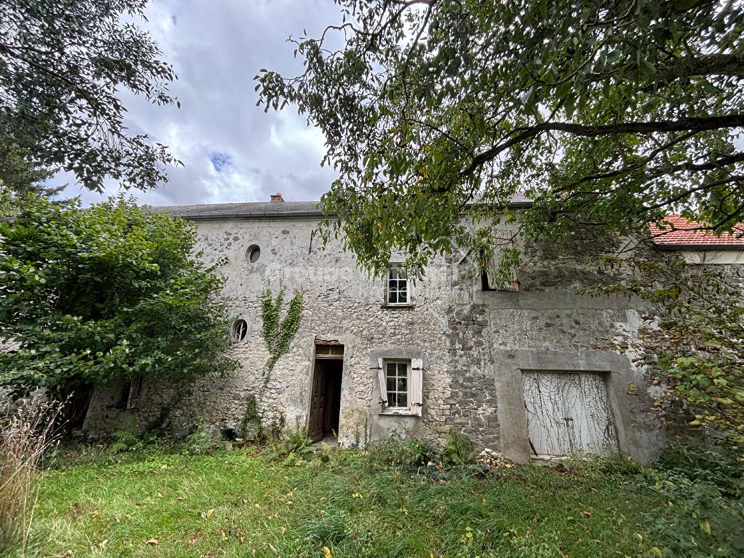 Maison de village à rénover