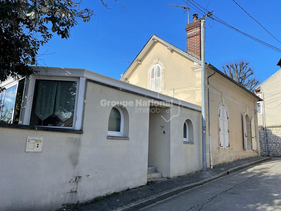 Liancourt - Photo 1
