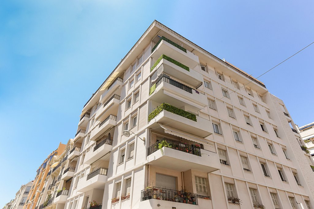 NICE MUSICIENS 3P 94 m² VENDU LOUE DAME 90 ans