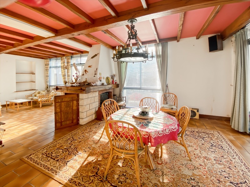 Maison à vendre 7 pièces (281m²) MARLE (02)