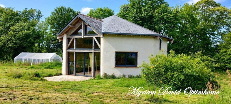 MAISON PASSIVE UNIQUE À TRÉMARGAT