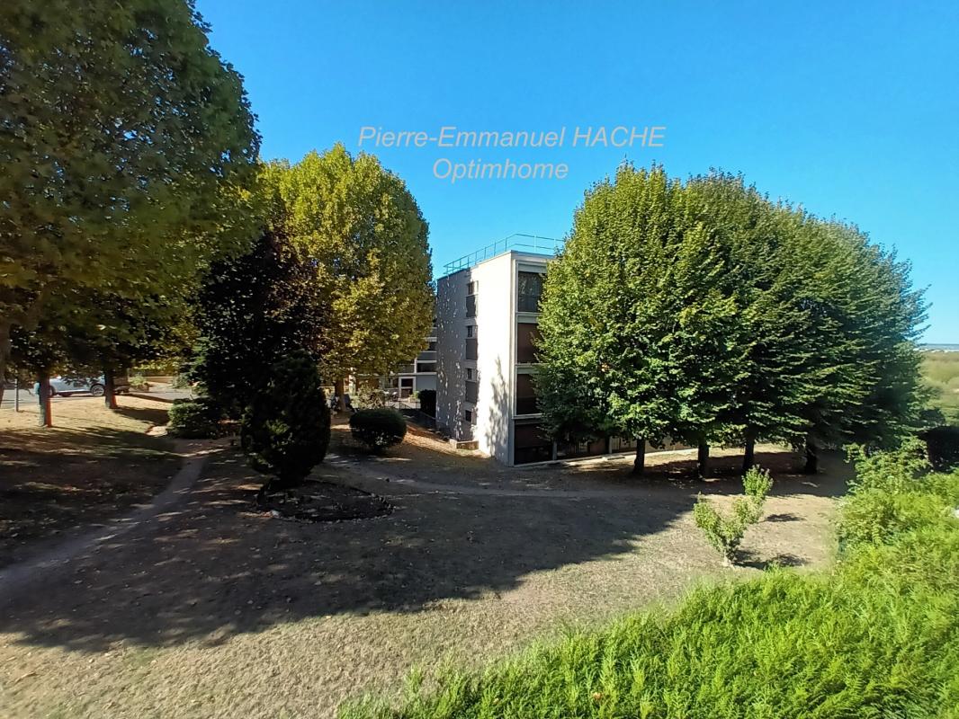 A PROXIMITE DU LYCEE INTERNATIONAL DE SAINT GERMAIN EN LAYE