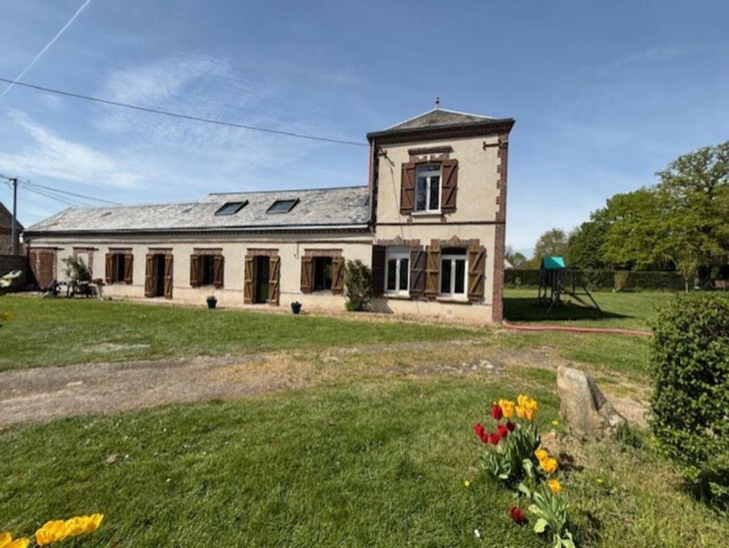 NOUVEAUTÉ – Maison de caractère rénovée de 183 m² avec fort potentiel