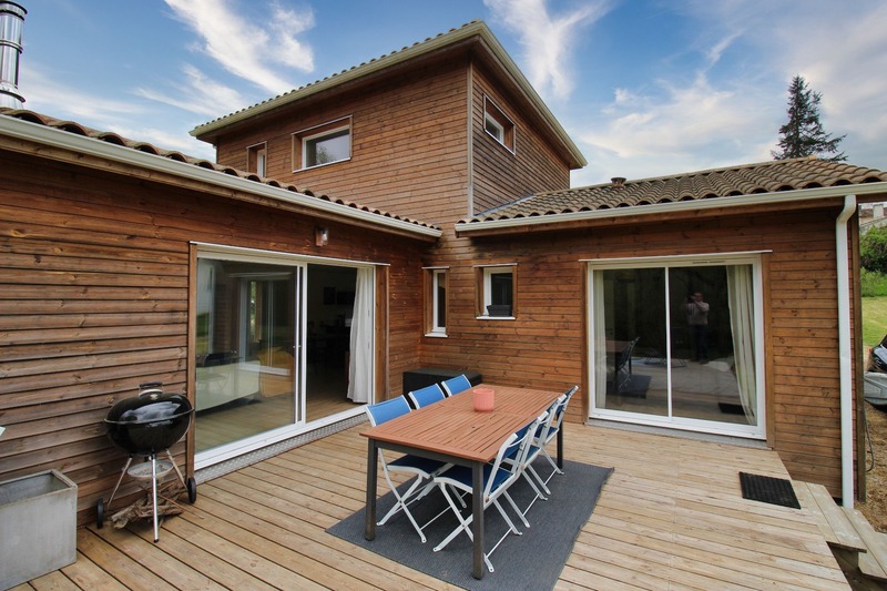 Maison bois 120 m² sur terrain de 2800 m² – Aillas (33124)