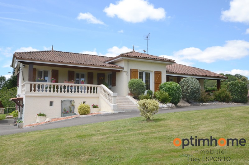 Propriété exceptionnelle avec étang privé sur plus de 1,7 hectare – Mazerolles, Charente