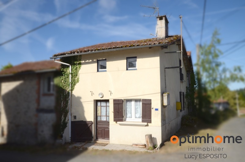 Charmante maison de village à rénover – Villeneuve, Brigueuil (Charente)
