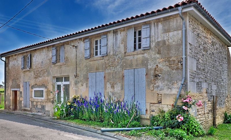 LONGÈRE DE CHARME DE 123M2 À RÉNOVER , VUE DEGAGEE – POTENTIEL GÎTE TOURISTIQUE