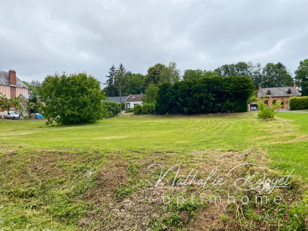 Terrain de 2 028,00 m² VIGNEUX HOCQUET (02)
