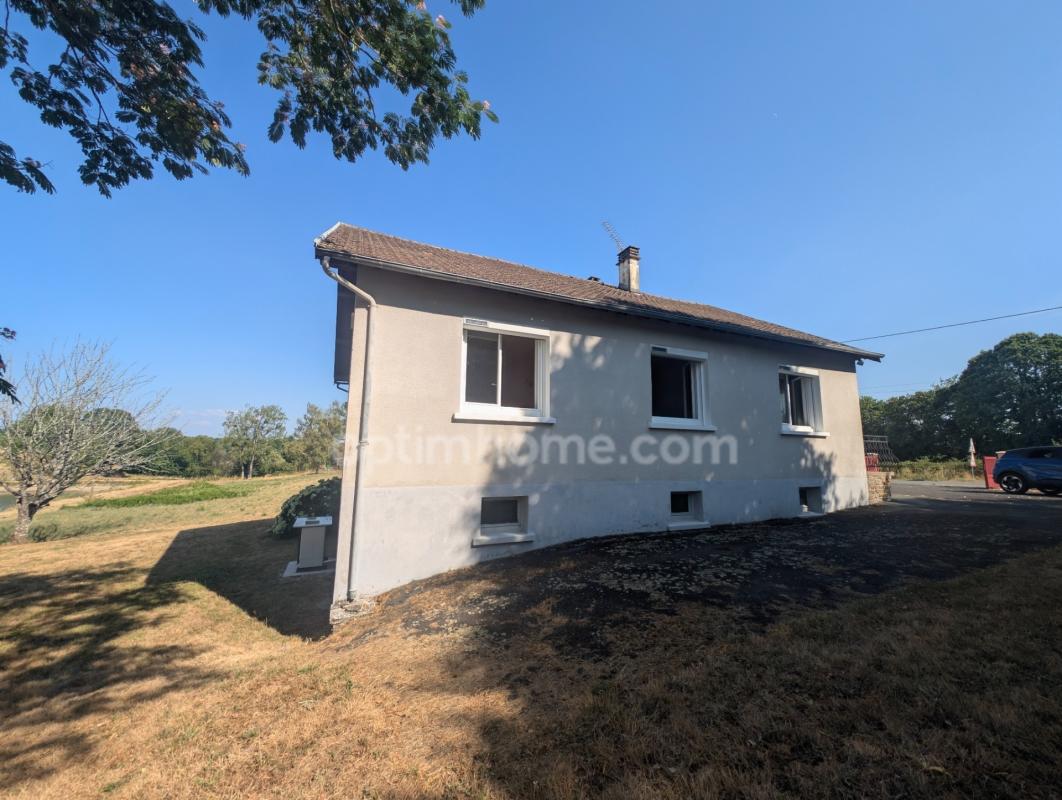Maison familiale avec sous-sol complet sur 3 264 m² de terrain – Savignac-Lédrier (Dordogne – Périgord Vert)