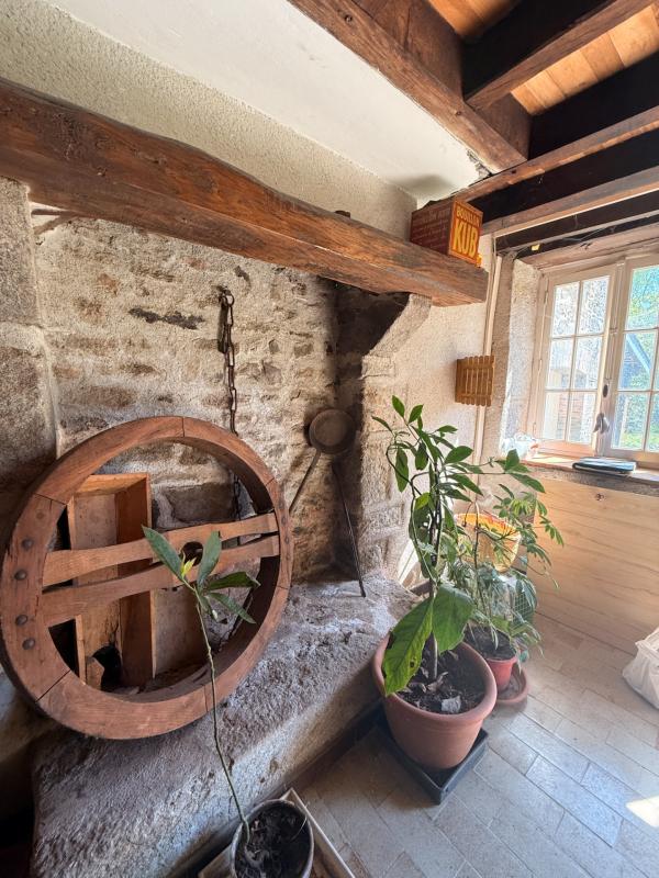 MAGNIFIQUE Moulin de Peurousseau 142m², 4 chambres sur terrain de 4663m² 149 000 €