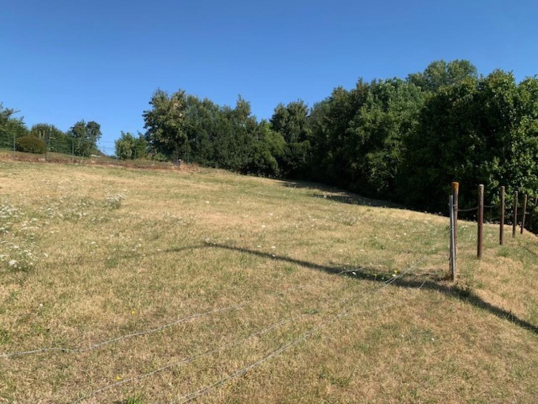 Terrain à vendre Proche de CLERMONT (60)
