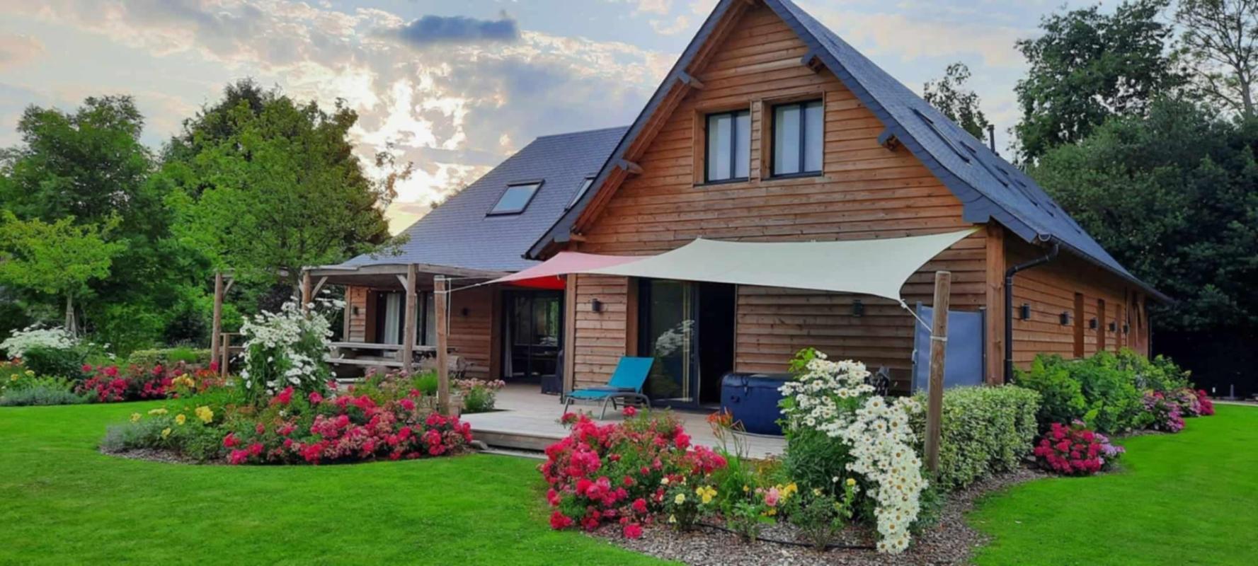 Maison coup de coeur en ossature bois de 168 M2 4 chambres Beaux volumes et au calme