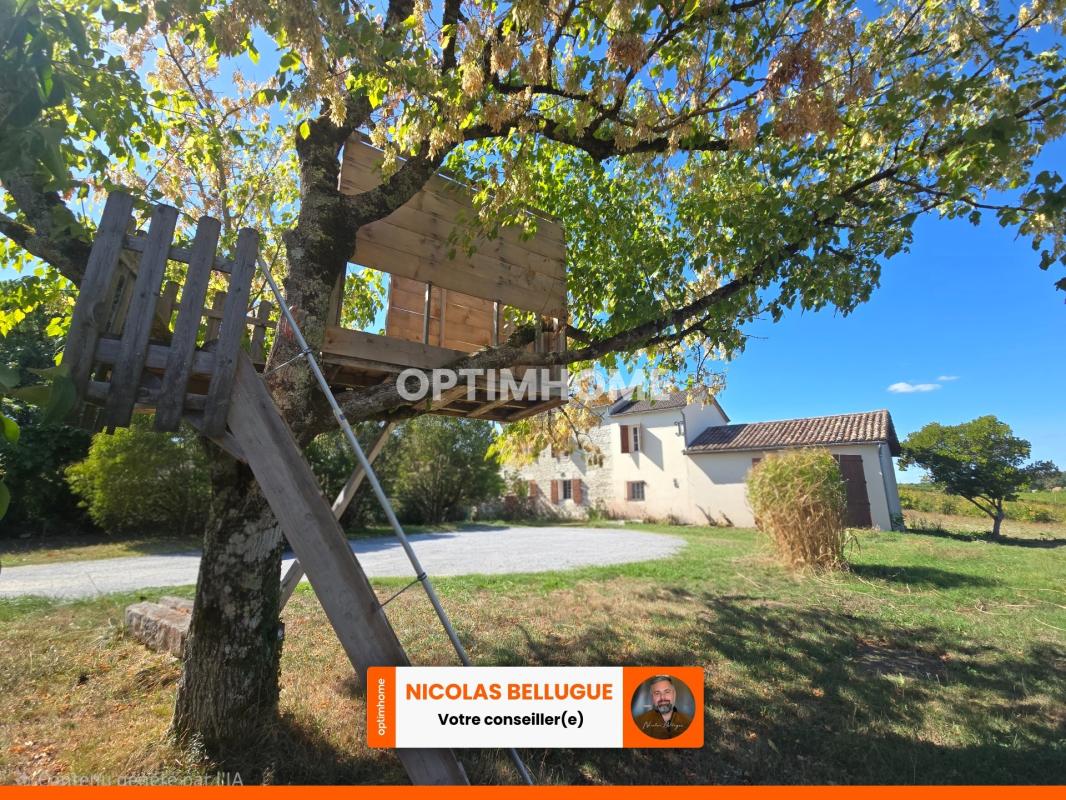 Maison 3 chambres avec garage et vue dégagée