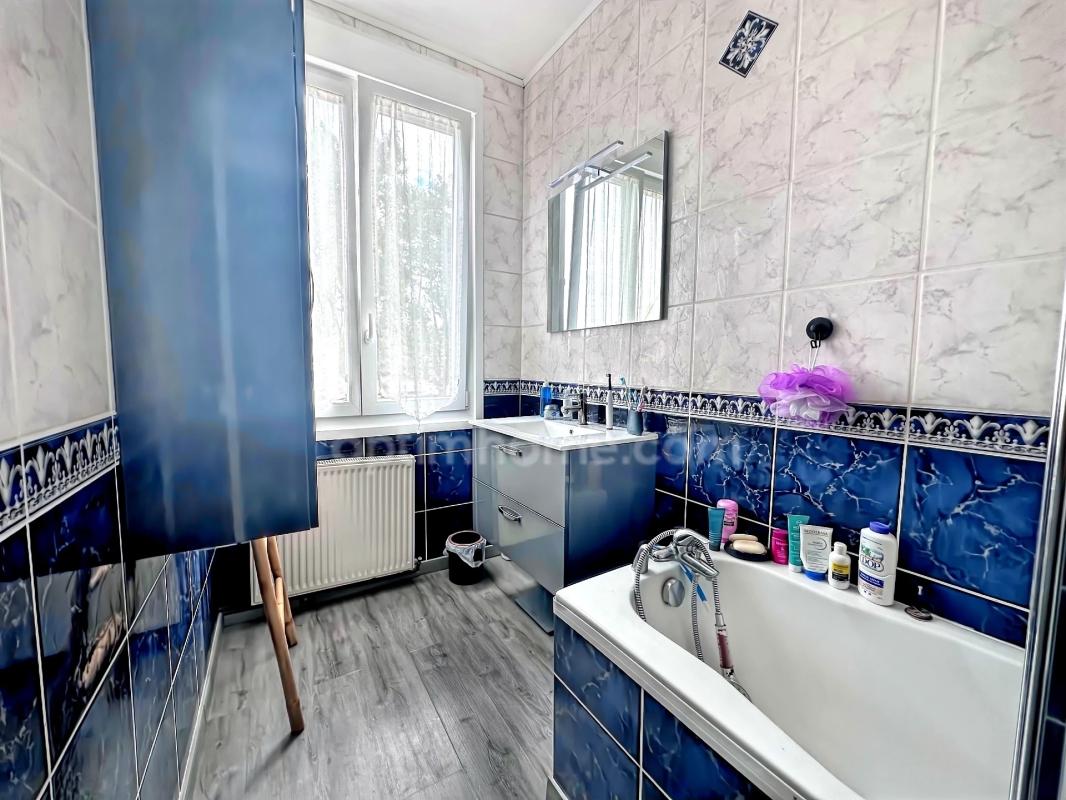 GAUCHY – MAISON 4 CHAMBRES – ENV.134 M² – JARDIN – TERRASSE