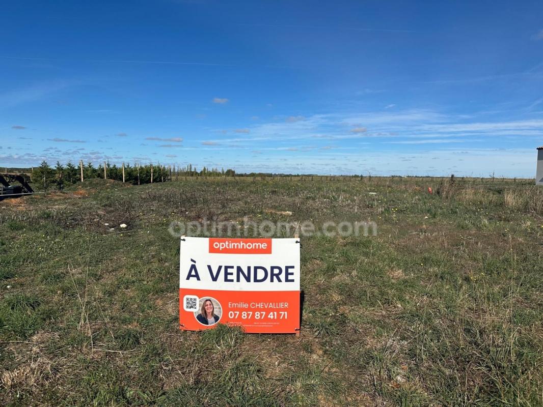 Terrain à vendre viabilisé de 562,00 m² SAINT JEAN DE BEUGNE (85)