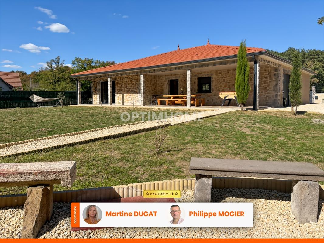 Maison de plain-pied, piscine, garage, jacuzzi à 20 minutes de VICHY