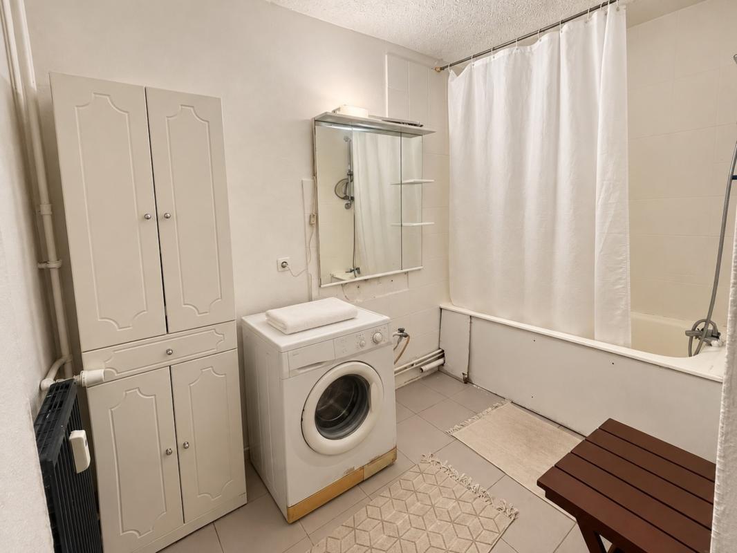 SEVRAN (93) – T2 45 m² avec balcon sans vis-à-vis, ascenseur, parking et RER B