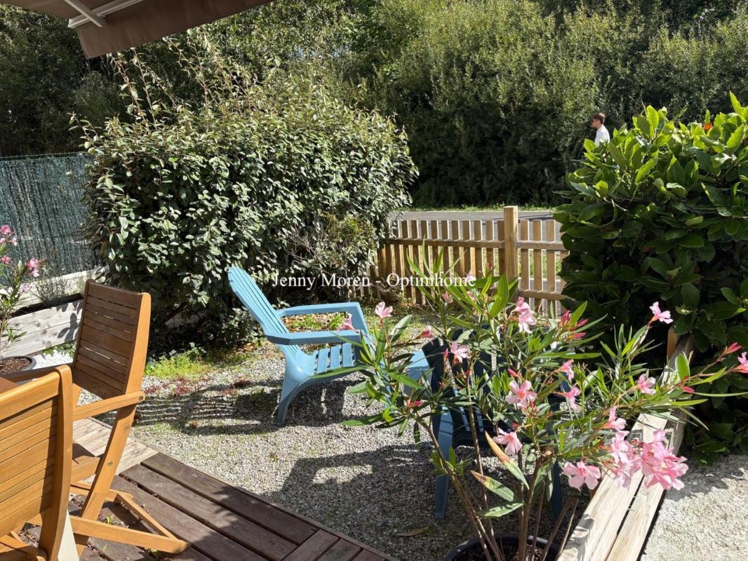 SAINTE-CÉCILE – À 100 M DE LA PLAGE – STUDIO CABINE AVEC TERRASSE