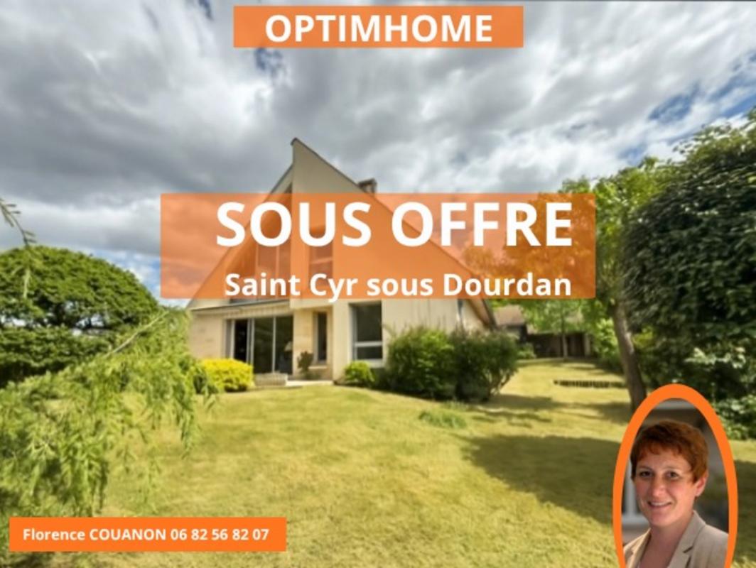 Vallée de Chevreuse. Maison Architecte de 160 /200 m² avec gros potentiel, un garage et un terrain de 596 m² à SAINT CYR SOUS DOURDAN