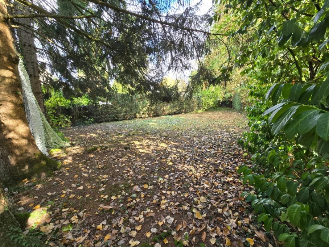 HIRSON (02) - Vente maison individuelle, avec 3 chambres ️️️, garage , cour et terrain ☘️