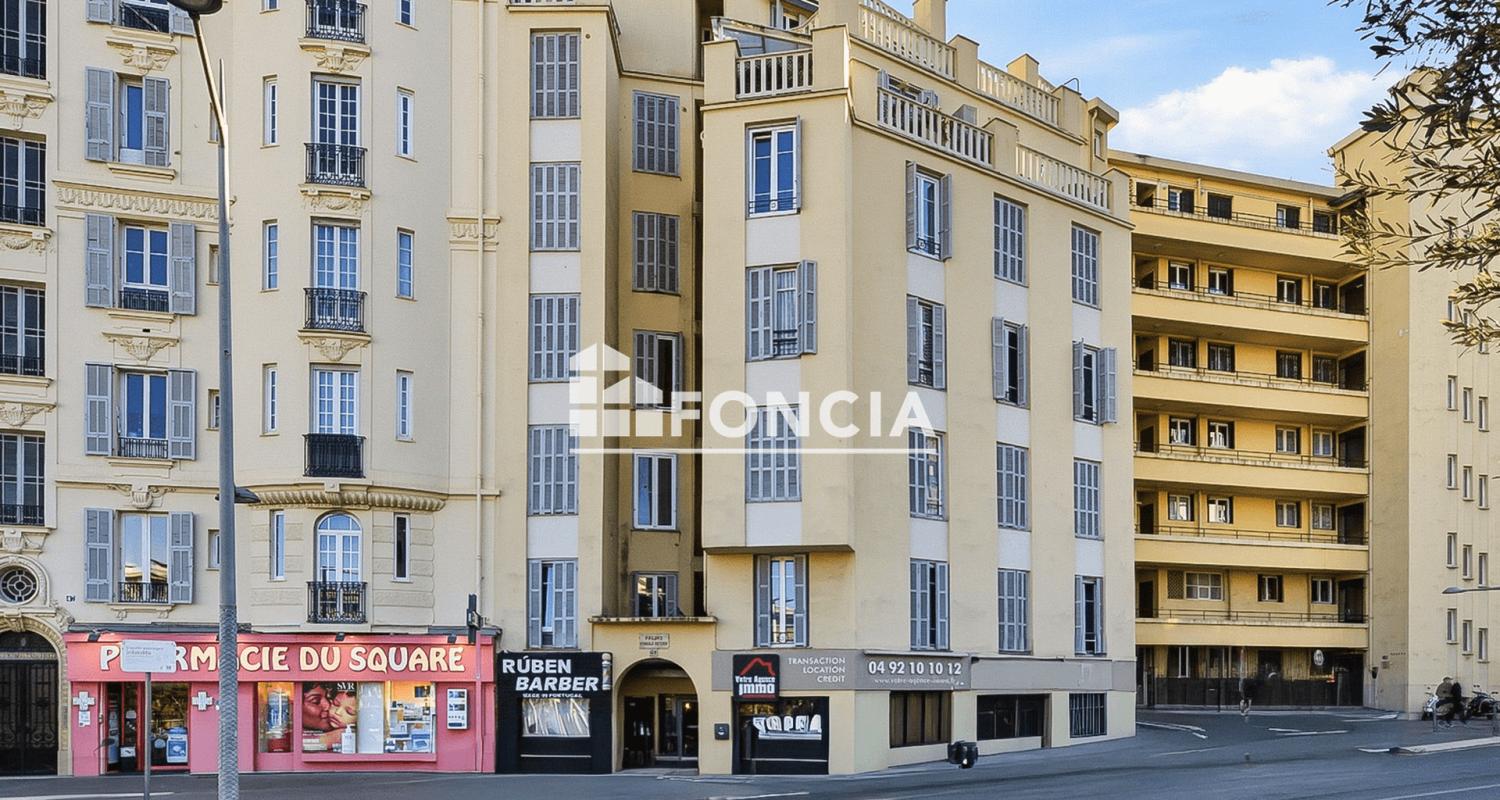 Nice bas Gorbella F2 de 33m2 au 6ème étage avec vue mer