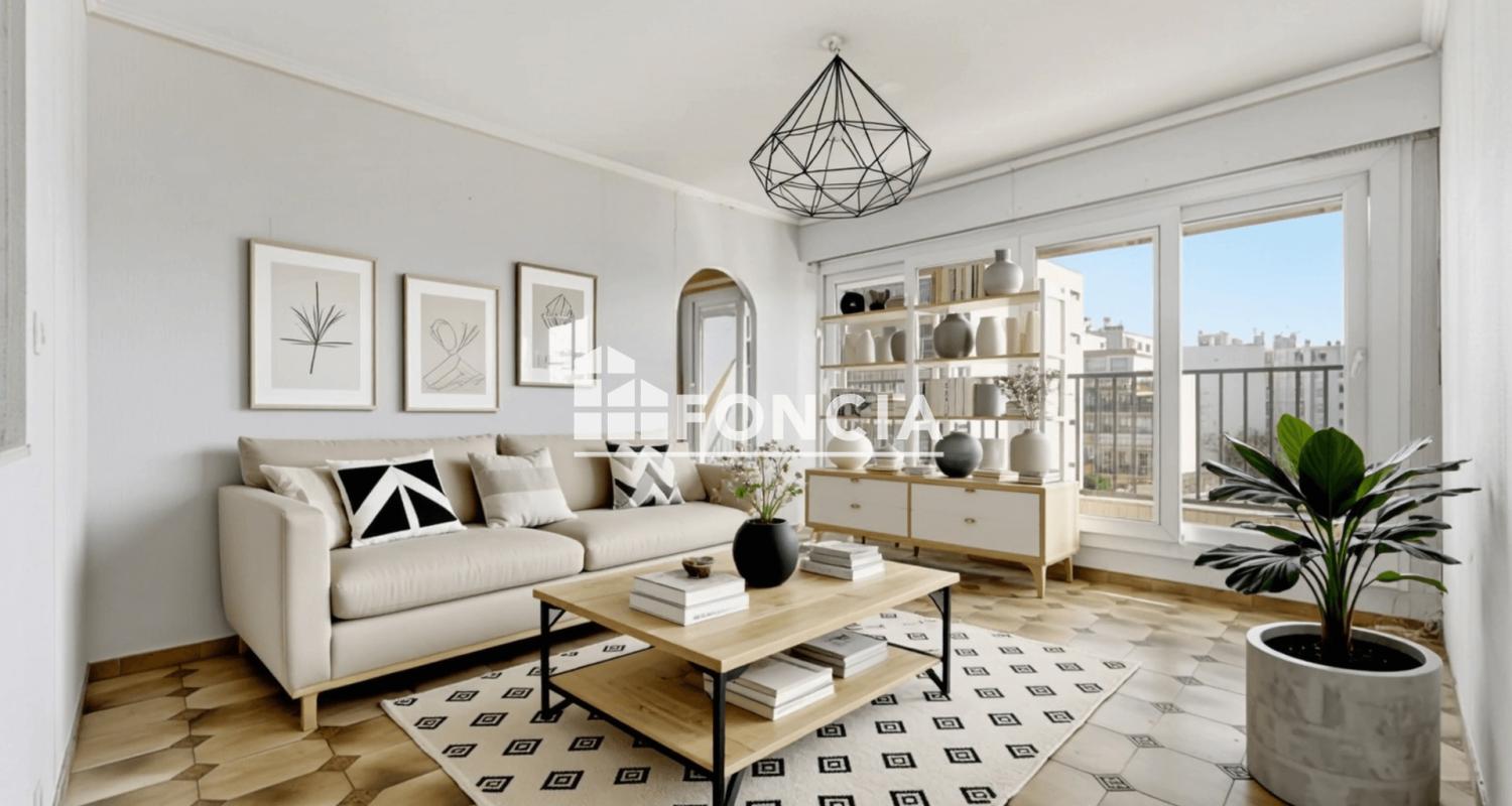 À vendre - 4 pièces en étage élevé avec balcon, garage et cave - Nice Ouest
