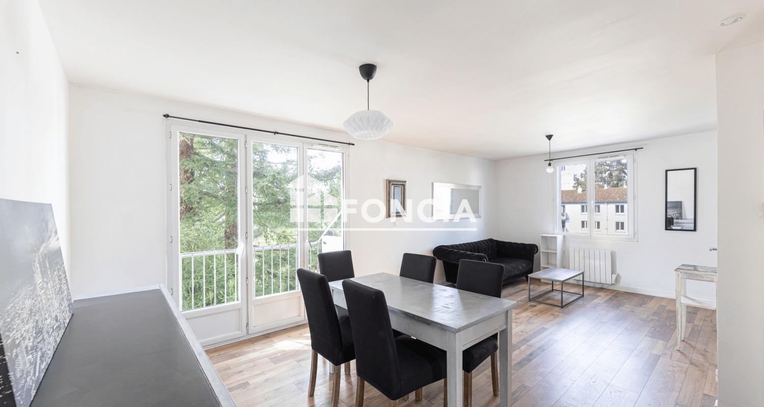 T3 DERNIER ETAGE Parc des Tourettes