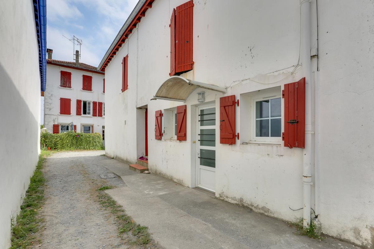 Appartement Type T2 40m²CAMBO LES BAINS / COEUR DE CENTRE VILLE Tout à pied