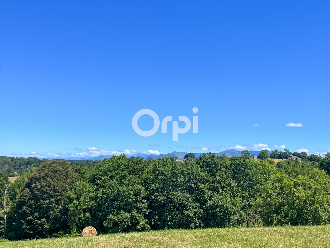 Terrain à bâtir avec vue panoramique sur les Pyrénées