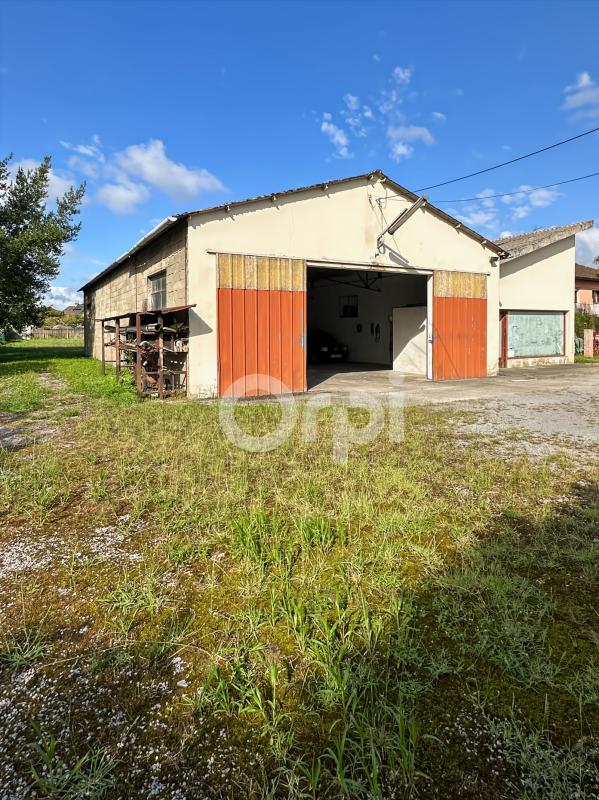 Local 280m² au centre d'Oloron-Sainte-Marie