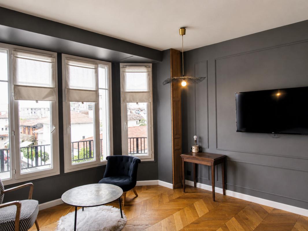 BAYONNE Arenes – APPARTEMENT ART DÉCO DE 115 M², IDÉAL INVESTISSEMENT OU RÉSIDENCE PRINCIPALE