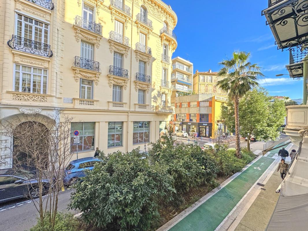 Beau 2 pièces - Carré d'Or à Nice - Saisonnier autorisé