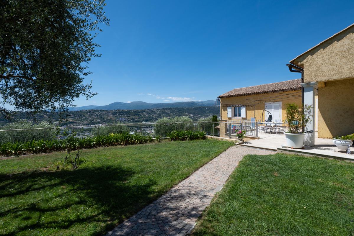 Villa de 210 m² à Fort Potentiel – Nice Ouest (Saint-Antoine de Ginestière)
